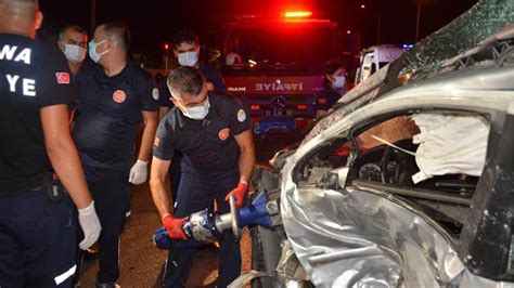 A­d­a­n­a­­d­a­ ­m­i­n­i­b­ü­s­ ­i­l­e­ ­o­t­o­m­o­b­i­l­ ­ç­a­r­p­ı­ş­t­ı­:­ ­1­ ­ö­l­ü­